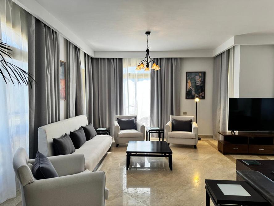 Villa Infinity